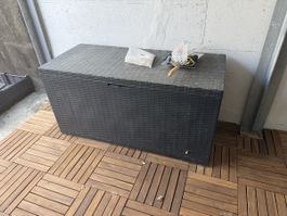 Gartenbox ca 118 x 51 x 58 cm, schwarz guter Zustand