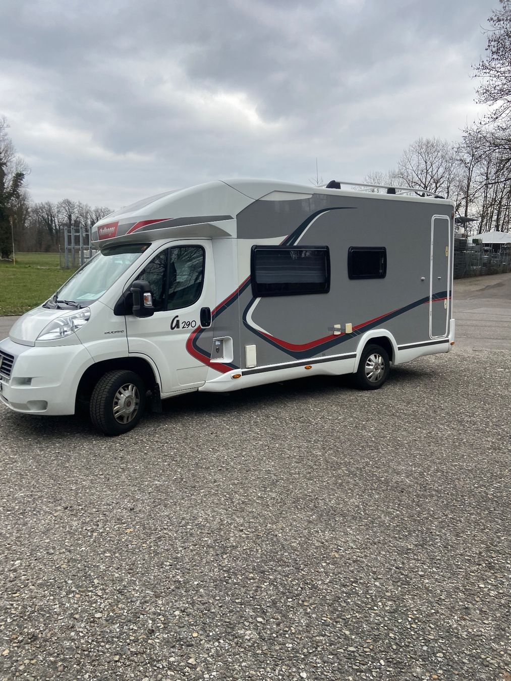 Challenger Camping Fahrzeuge: Wohnmobil Fiat Challenger Graphite 290 – Gebraucht aus Rupperswil von bru_b72p