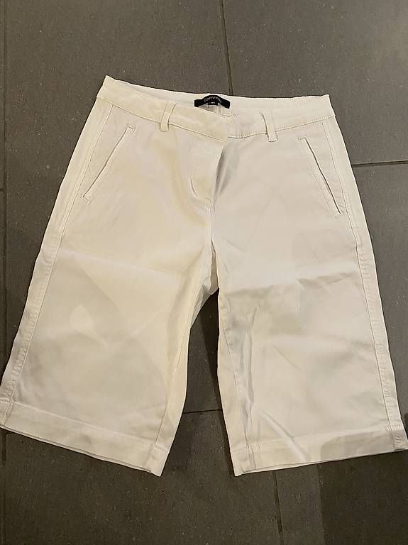 Pantalons: Shorts Comma 34 weiss  – D'occasion à Oberrohrdorf par Desteny1 2