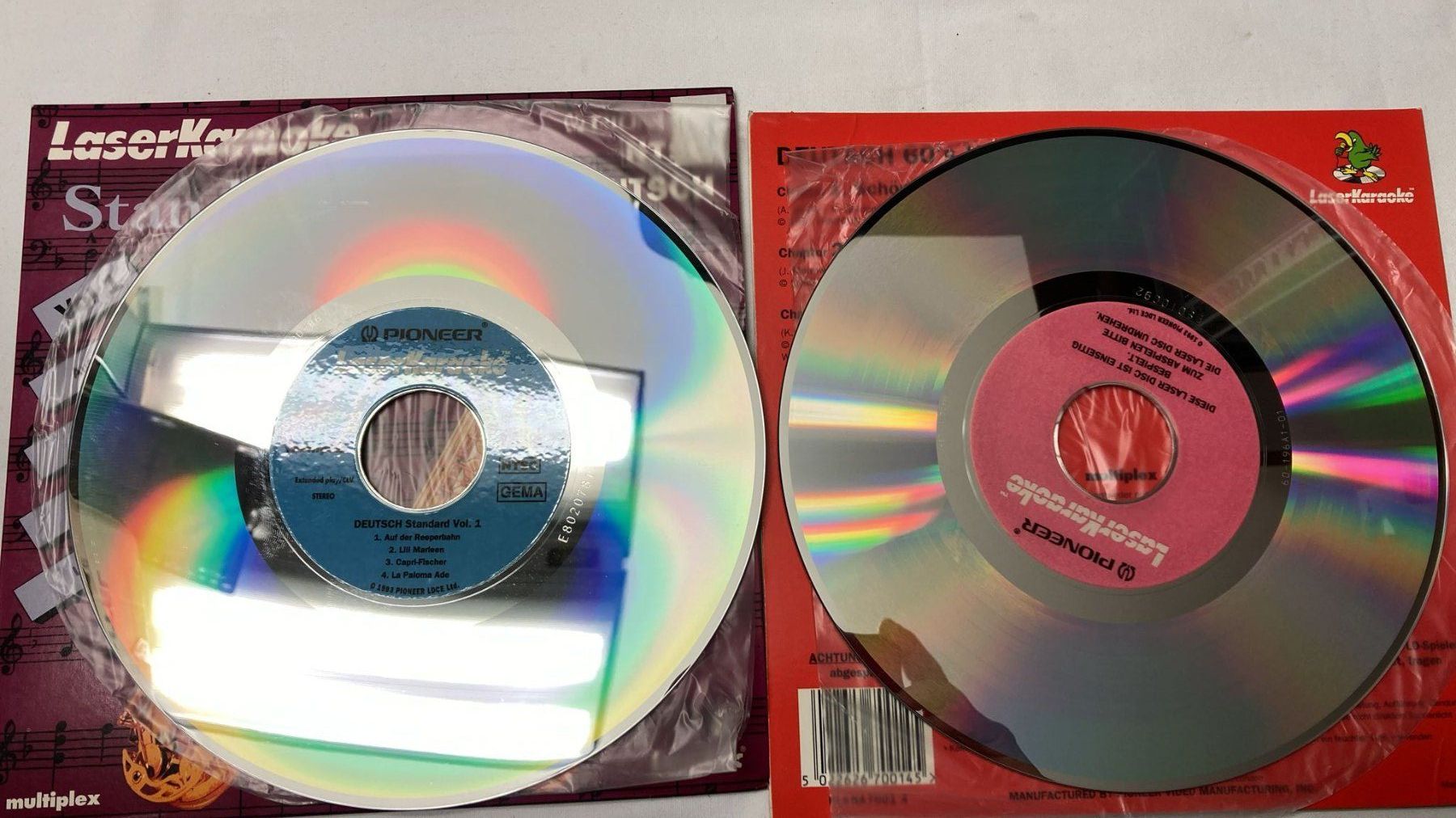 Tutti i DVDs: 2 Laser Karaoke Disc – Usato da Dietikon venduto da Rima57 2