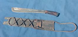 Machete Buschmesser mit Holzscheide