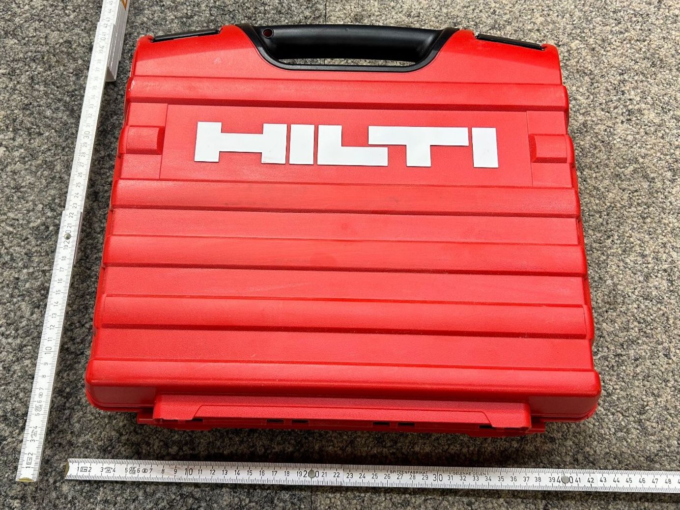 Valigie: HILTI  Koffer Kunststoff Rot  LEER – Usato da Malters venduto da DPHandel