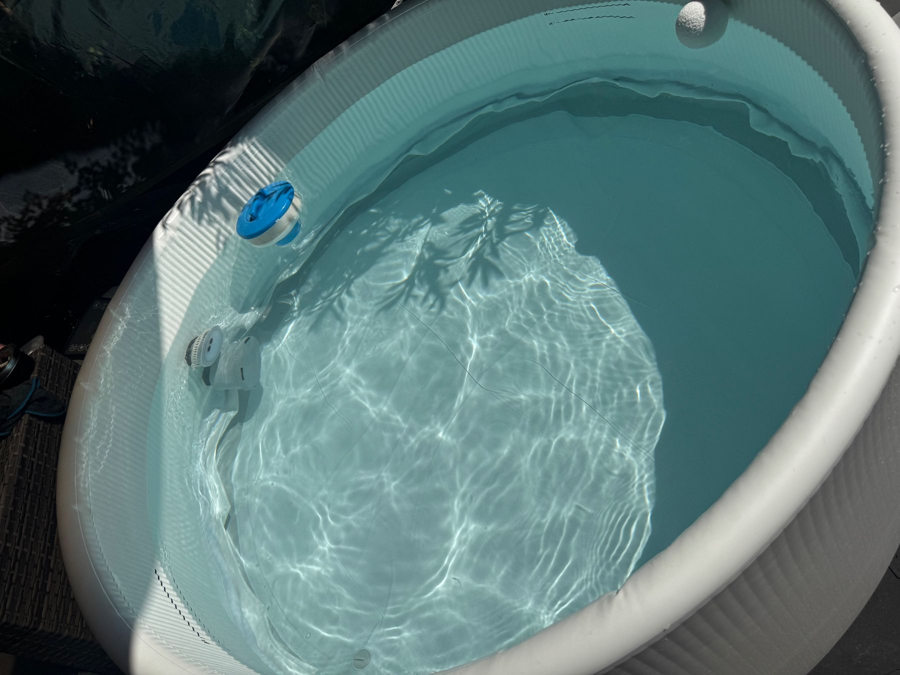 Whirlpool: Whirlpool aus Drop stitch material – Usato da Dintikon venduto da graziellaa01 1