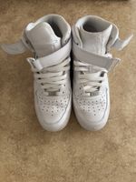 Nike Air Force 1 High, Grösse 42.5