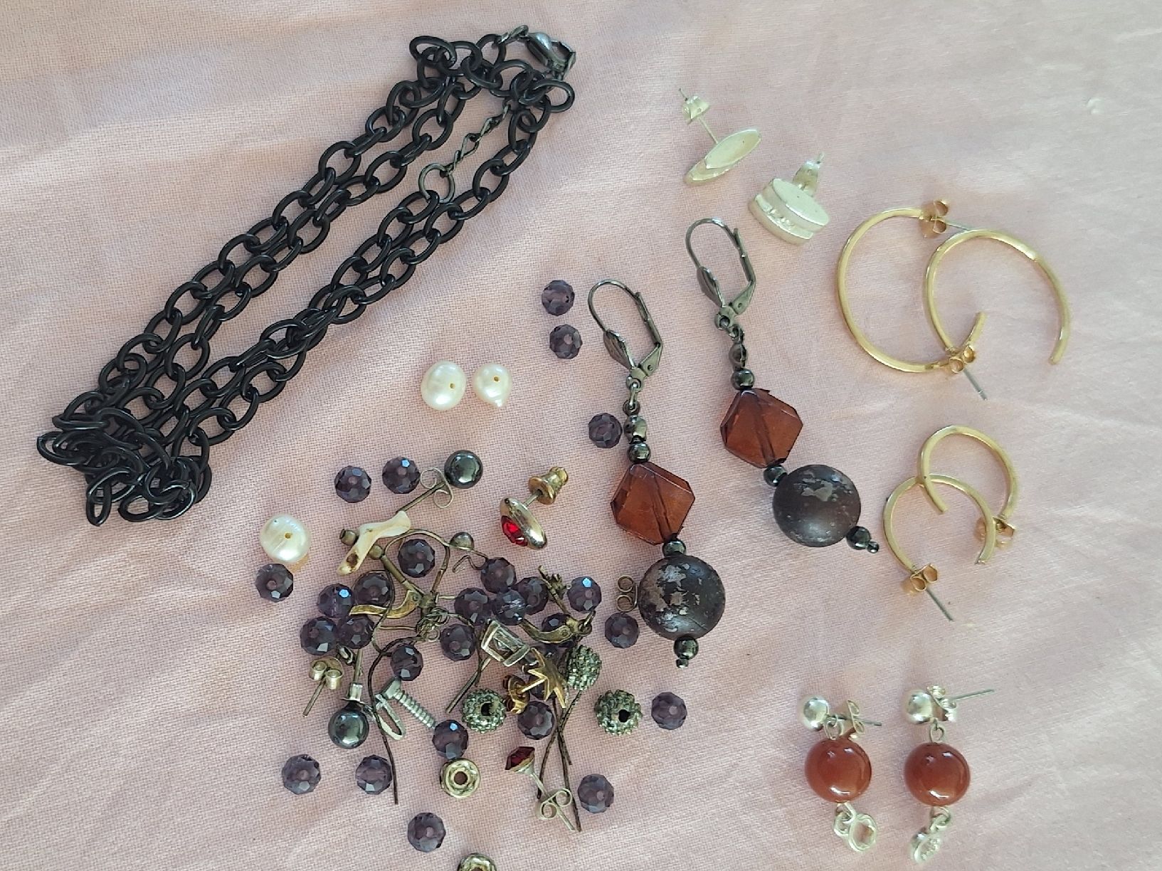 Autres bijoux: Bastel Chrüsi Müsi – D'occasion à Kerzers par ExpressoTerreno