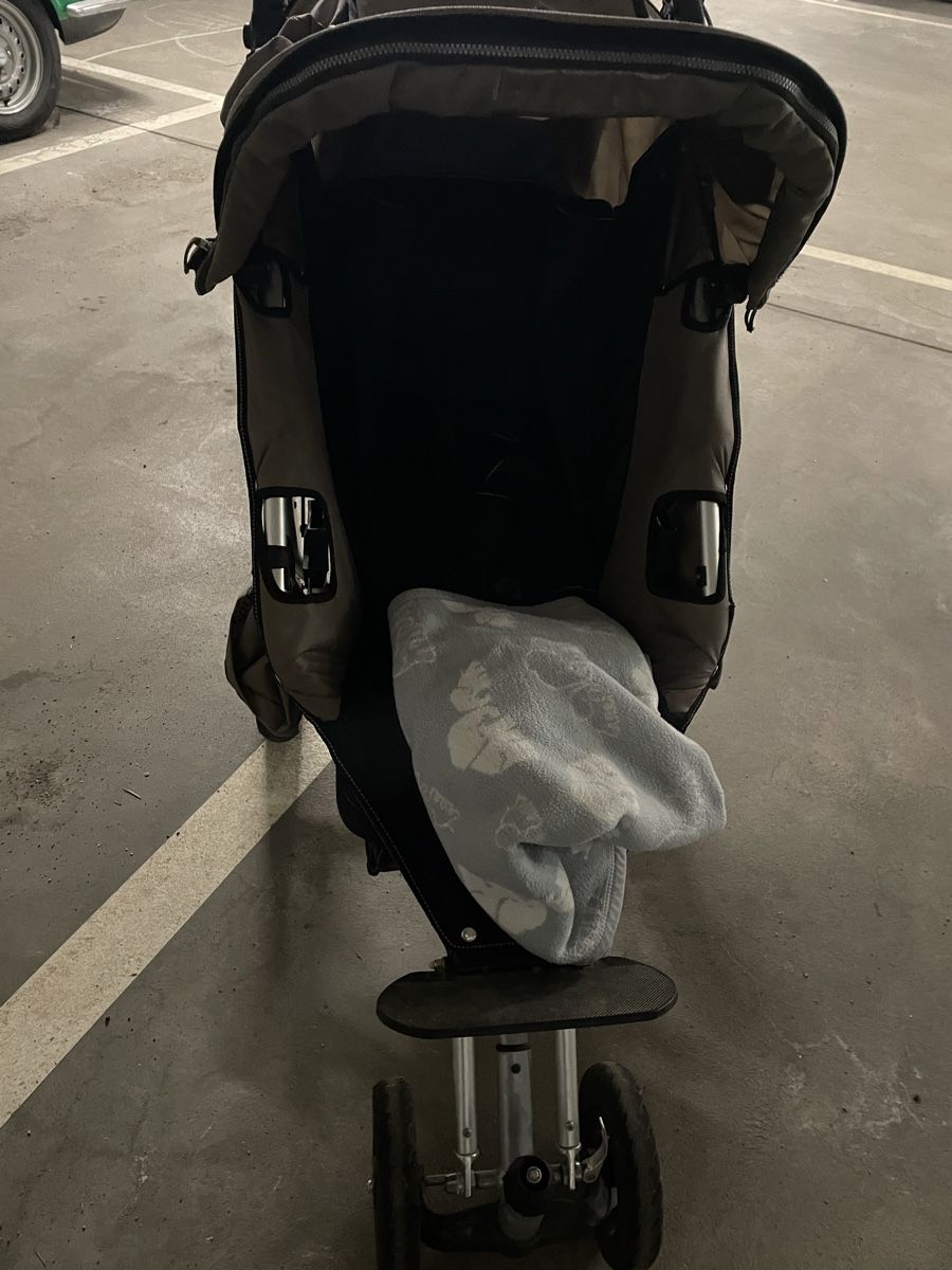 TFK Kinderwagen: Kinderwagen TFK Joggster III – Gebraucht aus Bergdietikon von Mary-Jane79 2
