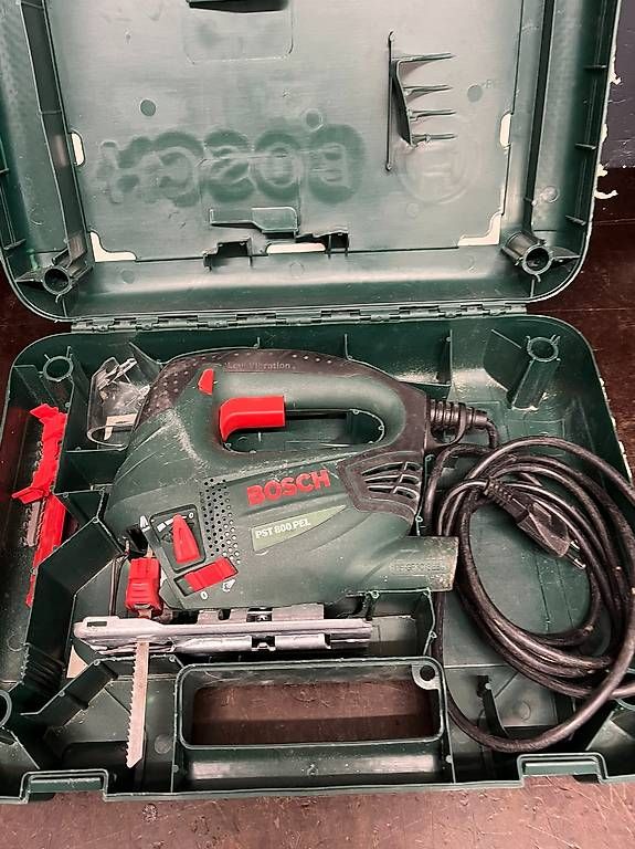 Seghe: Bosch Stichsäge PST 800 PEL – Usato da schötz venduto da Peujero 1