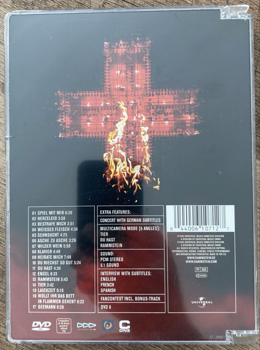 Tutti i DVDs: Rammstein Live Aus Berlin DVD – Usato da Geroldswil venduto da PS76 1