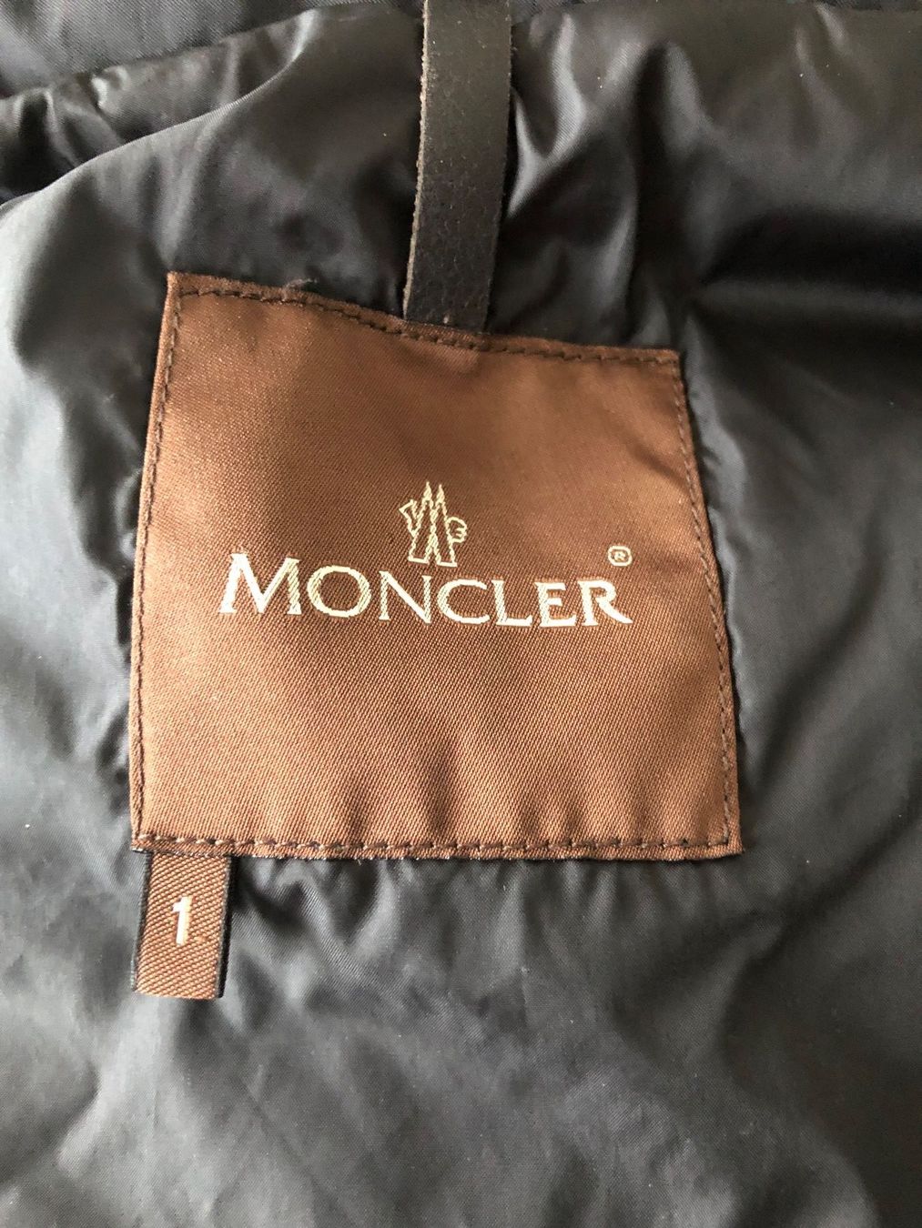 Moncler Cappotti: MONCLER Daunenmantel – Usato da Niederhasli venduto da bluedog21 4