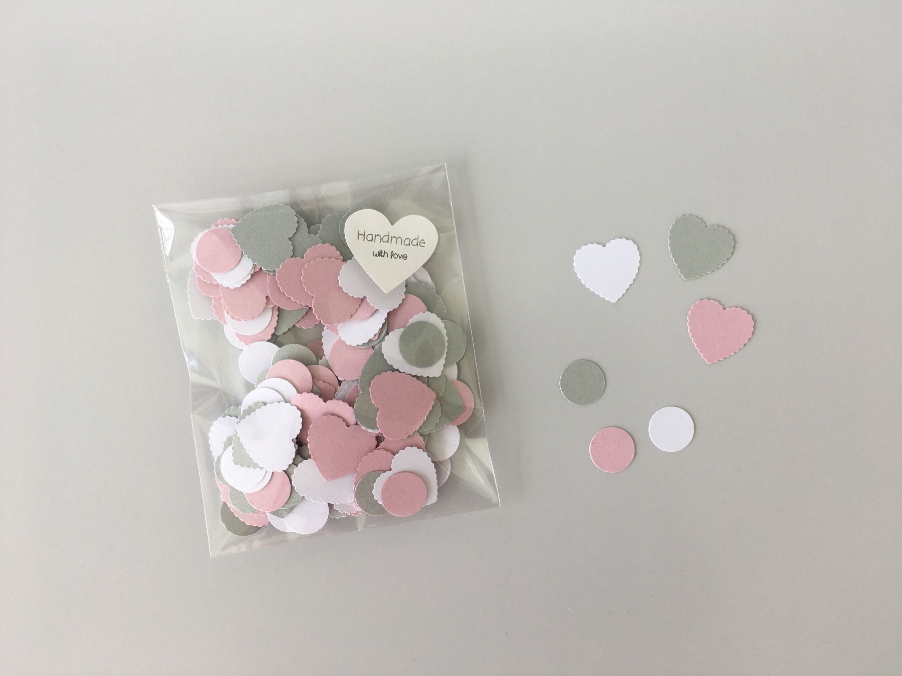 Tutte le decorazioni: Konfetti Blush - Weiss - Silber HerzRund – Nuovo e nell'imballaggio originale da Zollikofen venduto da poppala