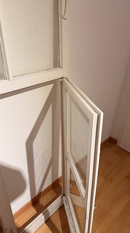 Fenster: Altes Kirchenfenster – Gebraucht aus Dübendorf von ioa_8lzt 2