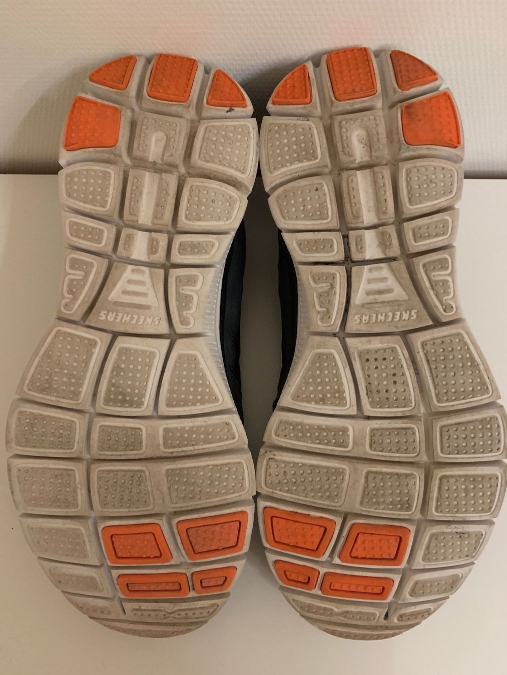 Skechers Scarpe da uomo: Turnschuhe SKECHERS – Usato da Zürich venduto da ThaliaL 7
