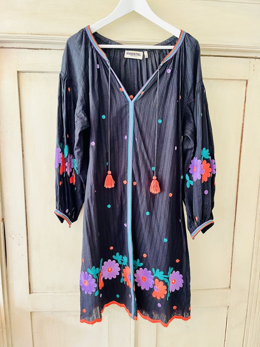 Essentiel Antwerp Kleider: ESSENTIEL ANTWERP Kleid Boho Gr. 38 – Gebraucht aus Küsnacht ZH von madrilena77 1