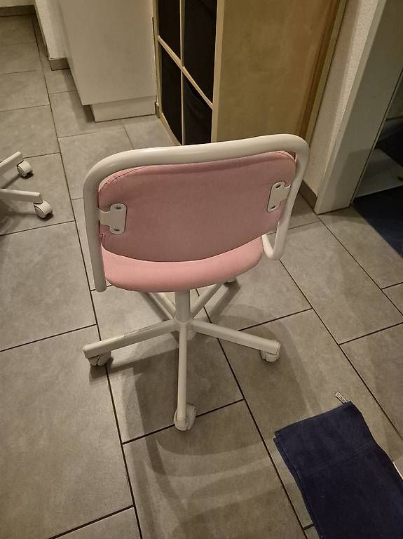 Sedie: Ikea Bürostuhl höhenverstellbar  – Usato da Hefenhofen venduto da awbeat 1