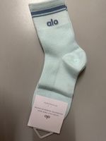 Alo Socken hellblau Unisex Halbfussgrösse NEU mit Etikett