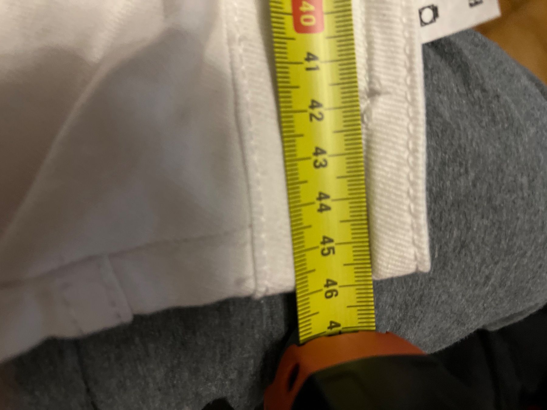 Pantalons: Pantalon blanc Icon Taille 36 pose 46cm doryan – D'occasion à Veyrier par kimedovapa 1