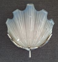 Art-déco Wandlampe Muschelform