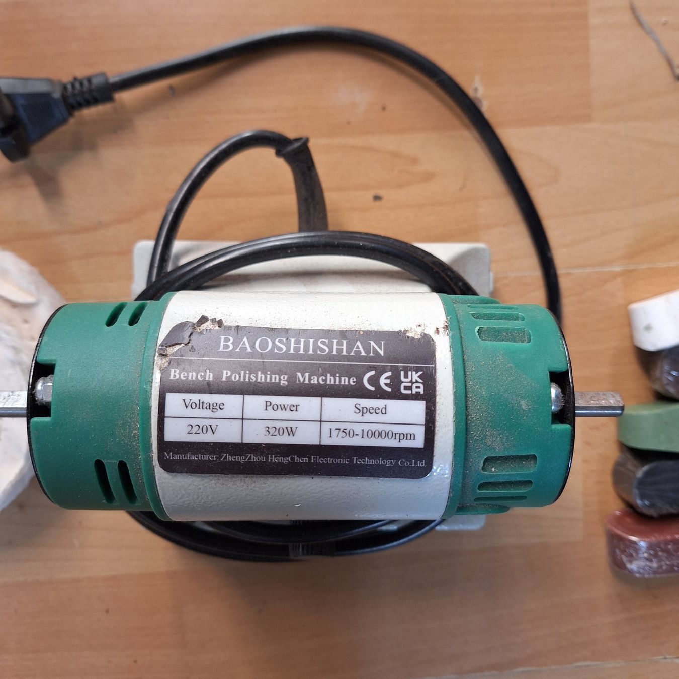 Tutte le macchine: Kleine Poliermaschine – Usato da Wald ZH venduto da backlock 1