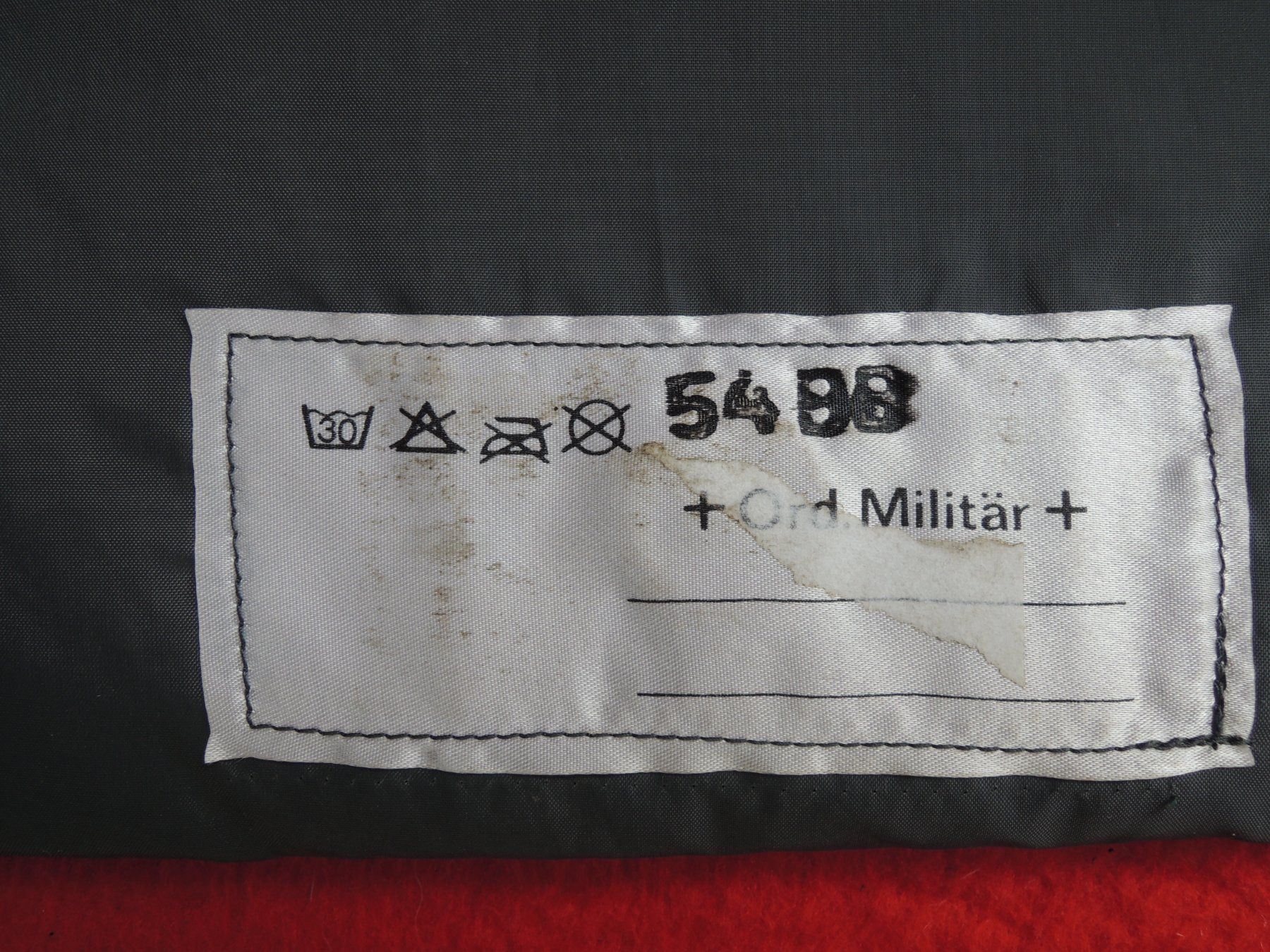 Schweizer Armee Uniformi: Militär Regenmantel (Twint möglich) – Usato da Uznach venduto da Othmar52 1
