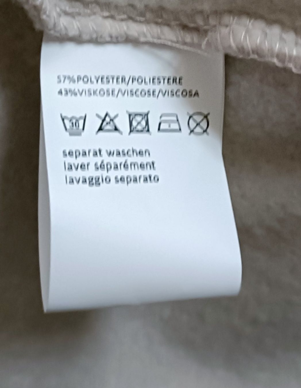 Accappatoi: Bademantel – Nuovo (secondo la descrizione) da Schaffhausen venduto da sim_j822 5