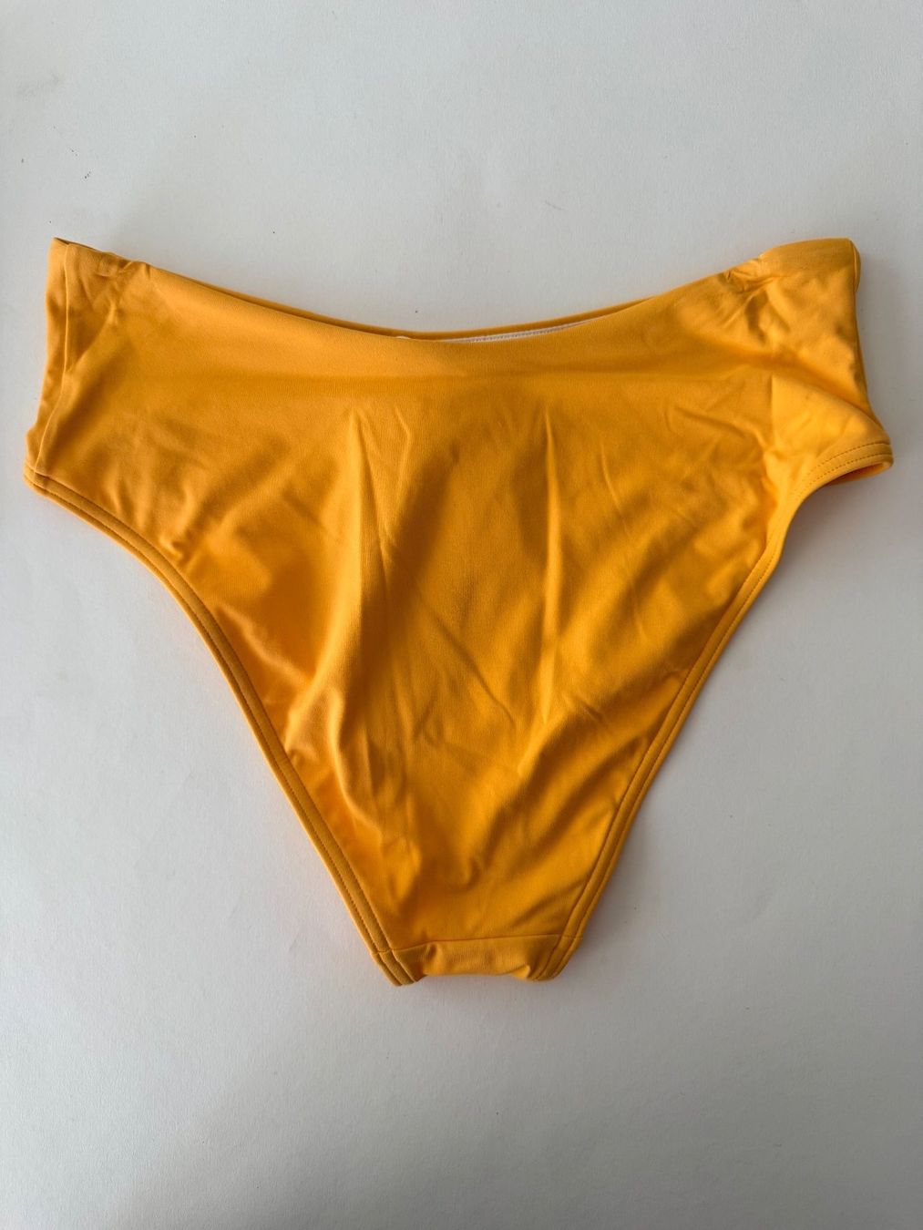 Triumph Costumi da bagno & Bikini: TRIUMPH, Bikini-Slip FLEX SUMMER, Grösse S, Farbe Gelb – Nuovo e nell'imballaggio originale da Rudolfstetten venduto da gst_g7xl 2
