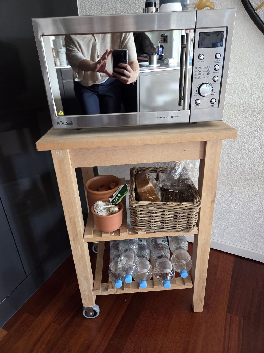 Appareils de cuisine: Mikrowelle, inkl Kästchen – D'occasion à Wallisellen par roo_9w5j