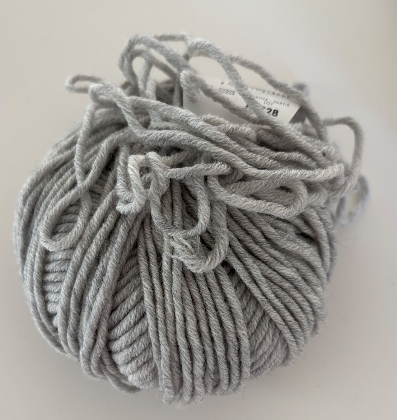 Lang Yarns Wolle: Merino Wolle ZARA PLUS hellgrau - 1'169 g – Gebraucht aus Bottmingen von Merkur_Basel 2