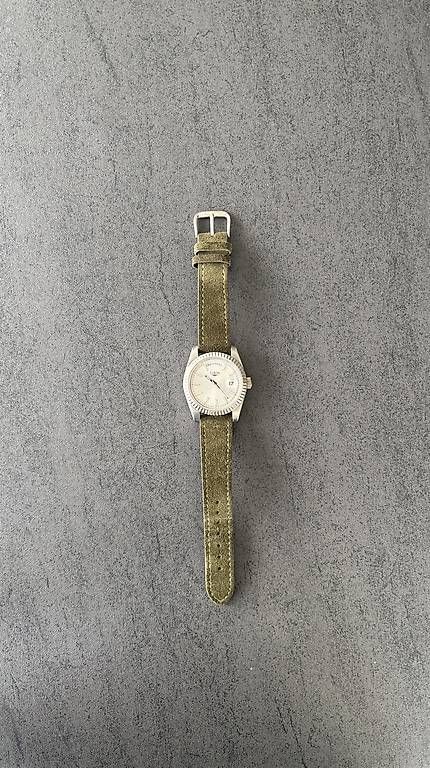 Orologi: Montre automatique à complication day date – Usato da Mont-sur-Lausanne venduto da cro_c5rs 1