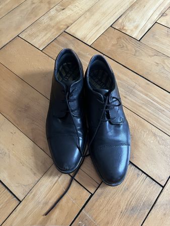 Bugatti Lederschuhe, schwarz, Grösse 41 