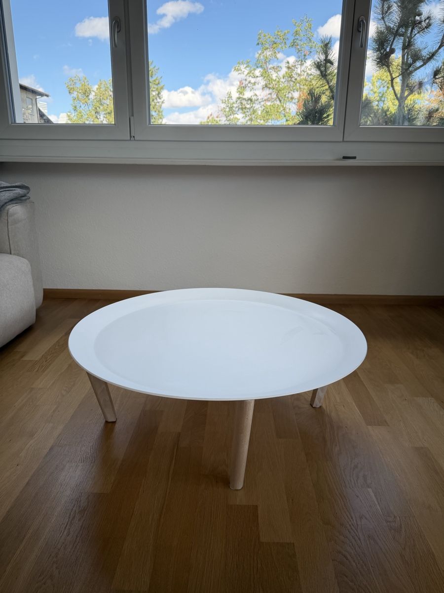 Tavoli: Softline Tray Tisch – Usato da Schwanden-Brienz venduto da jul_dfc7 2
