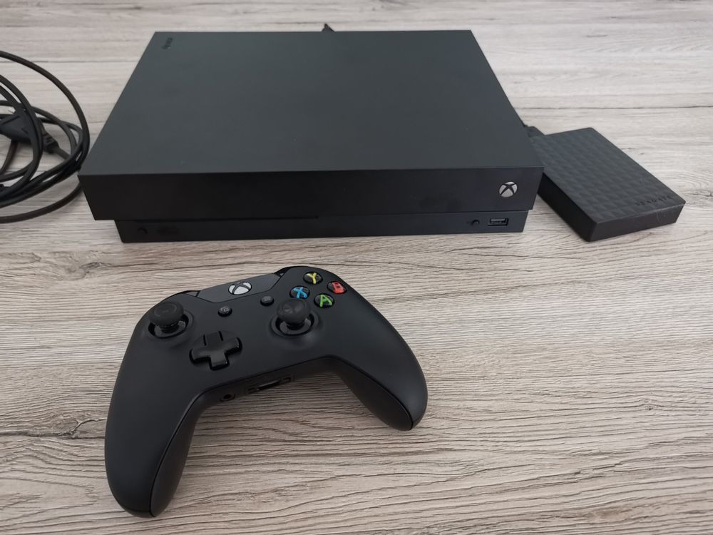 Xbox One X Kaufen auf Ricardo