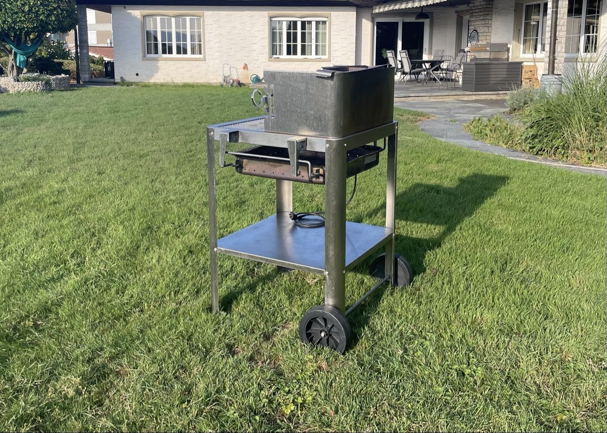 Griglie: Heibi Holzkohlengrill aus Chromstahl – Usato da Gerolfingen venduto da Tinal10 4