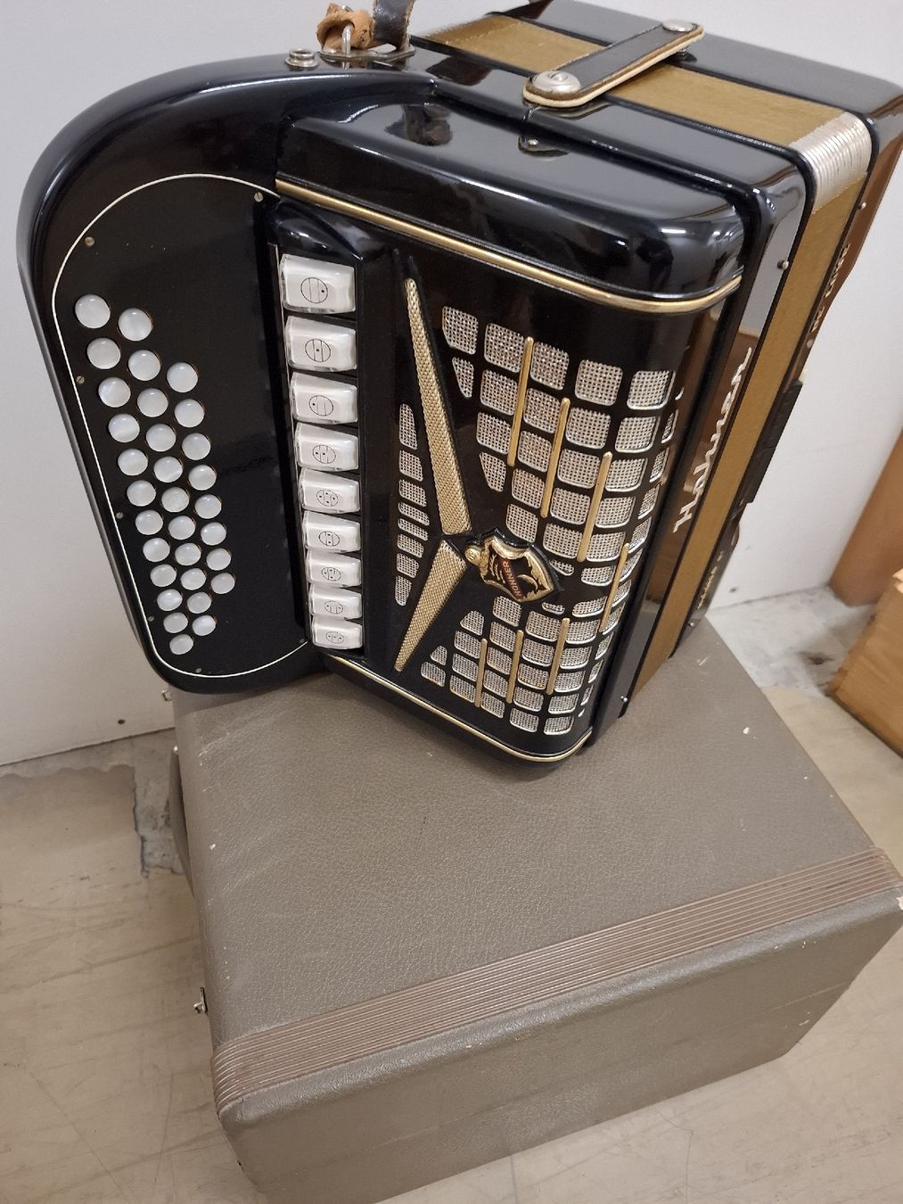 Musikinstrumente: 4 chorig orgeli – Gebraucht aus Villeneuve von BibiVintage