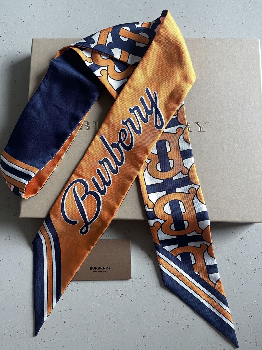 Burberry Foulard & Sciarpe: Burberry TB Monogram Seiden-Twilly Schal Orange – Nuovo (secondo la descrizione) da Zürich venduto da Recode.Fashion 2