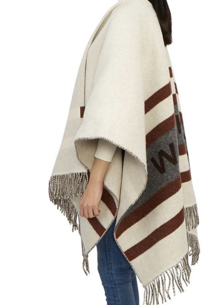 Max Mara Sonstige Kleidung & Accessoires: Weekend MaxMara Poncho – Neu und originalverpackt aus Chur von Milargo 1