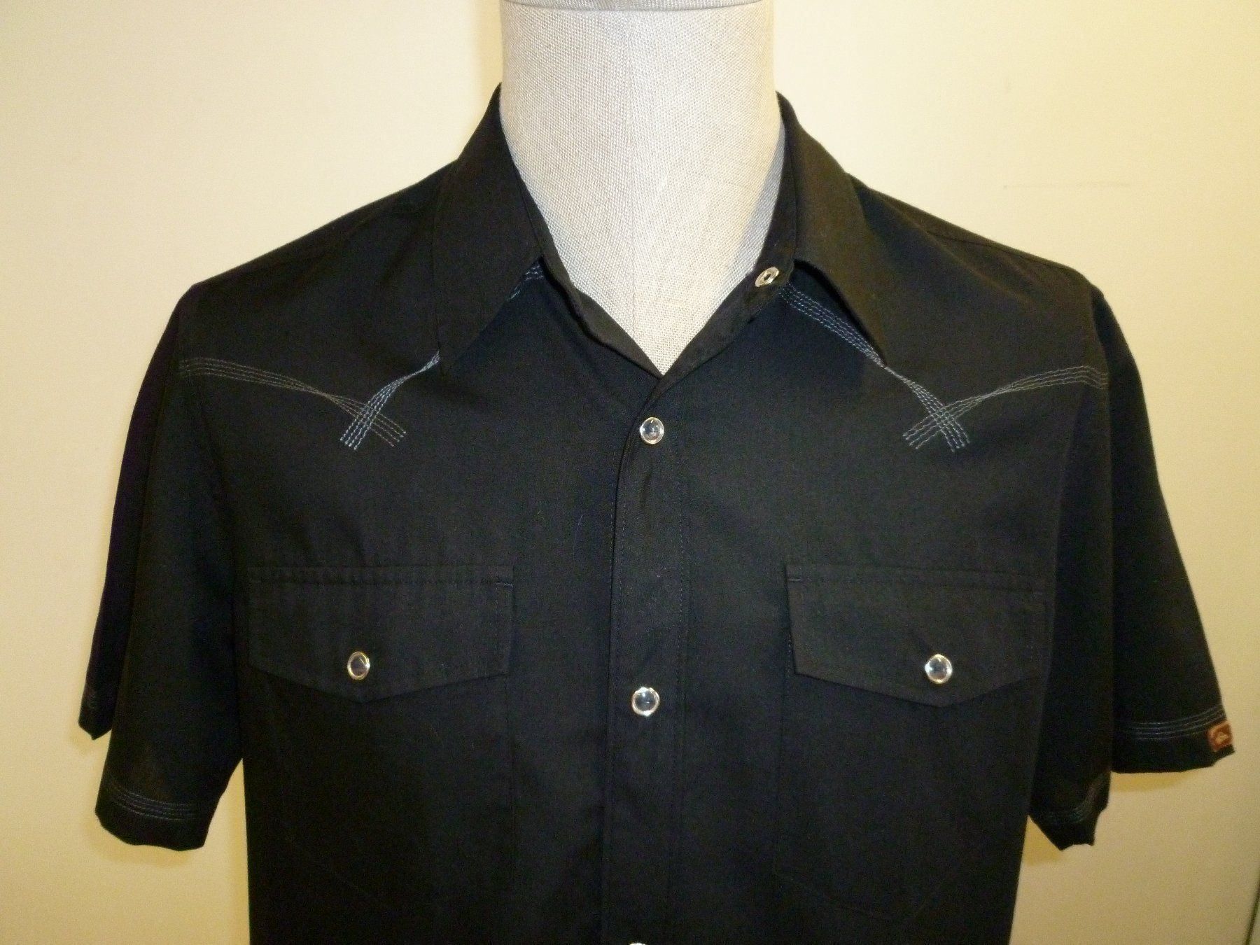 Camicie: Quicksilver Casual Hemd kurzarm – Usato da Obfelden venduto da Masme 8