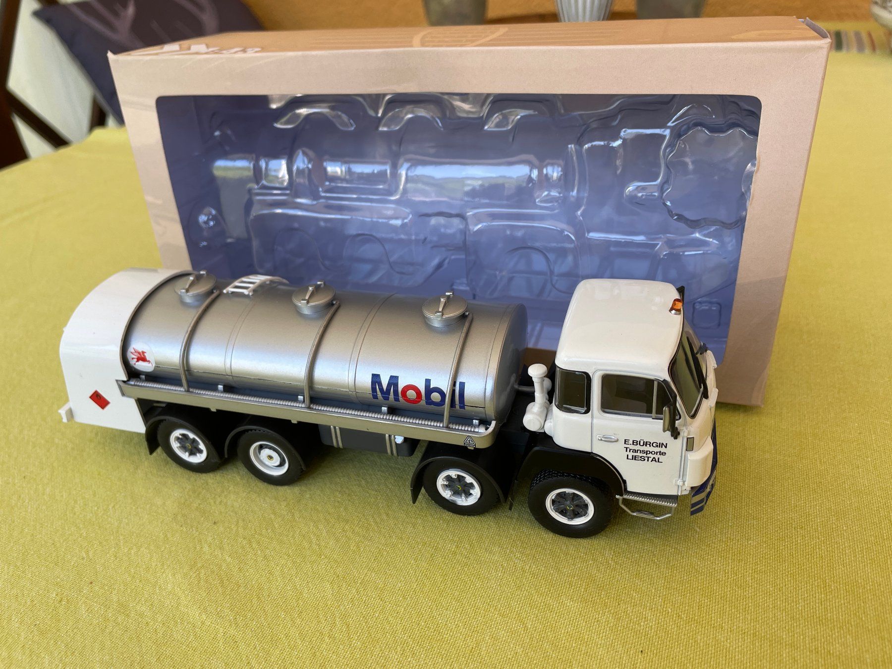Saurer Modellautos: Saurer-Modell 4-Achser 1:43  "Bürgin Liestal" – Neu und originalverpackt aus Arbon von atorum 1