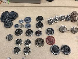 Diverse Sammlung Modellbahn-Räder, verschiedene spur0