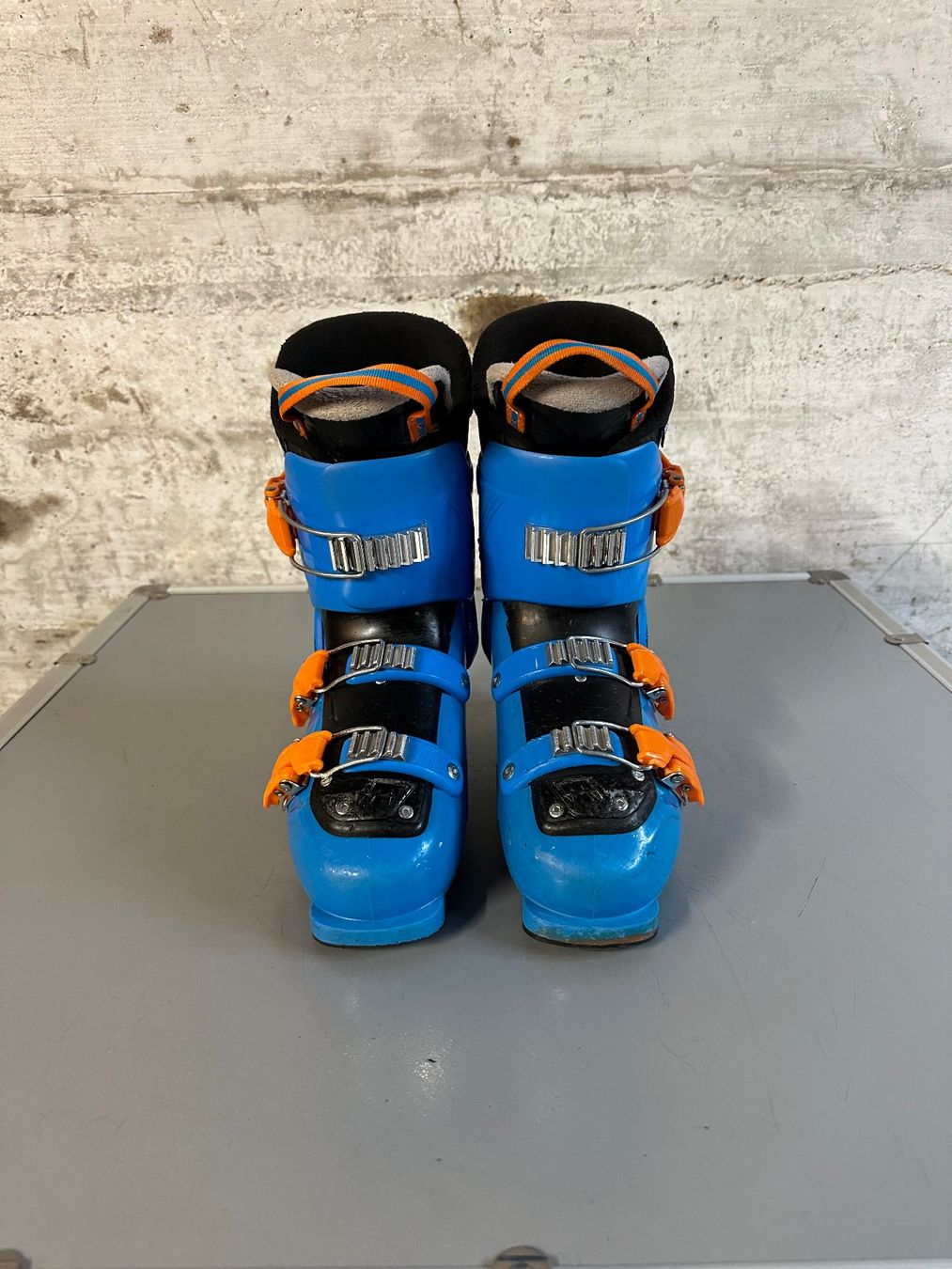 Tecnica Scarpe per ragazzi: Tecnica Skischuhe Kinder 24.5 / Gr. 38.5 – Usato da Emmenbrücke venduto da karkarkar 1