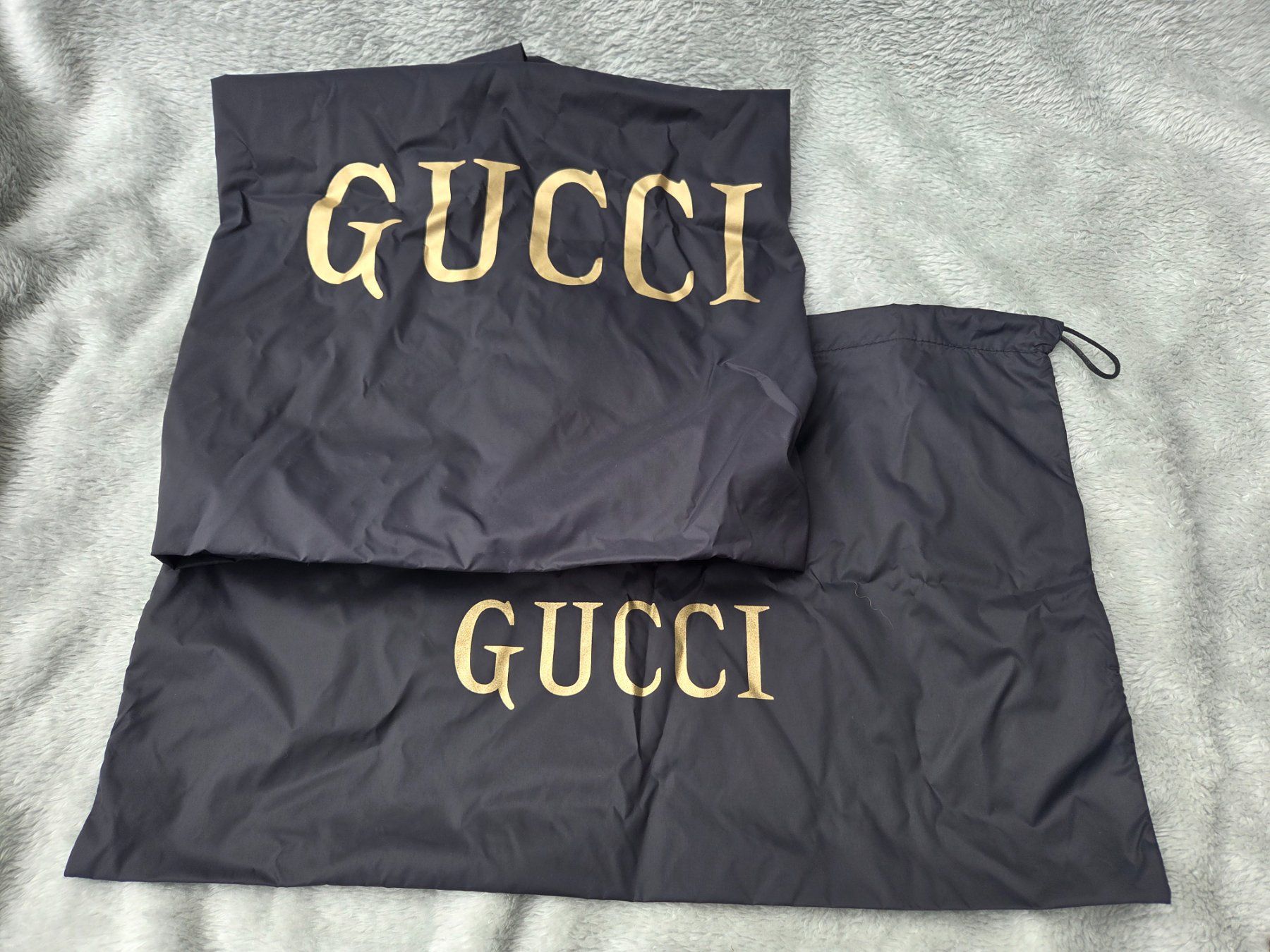 Gucci Custodie per cosmetici: Gucci Ophidia GG Toiletry Case – Nuovo (secondo la descrizione) da Uetendorf venduto da NicoleTedesco 3