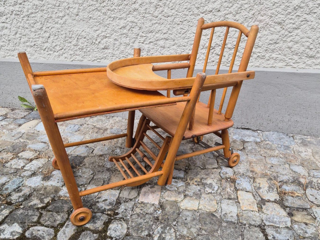 Hochstühle: KINDERSTUHL / ESSSTUHL / VINTAGE / GEBRAUCHT – Gebraucht aus Kirchberg BE von MSLG48 4