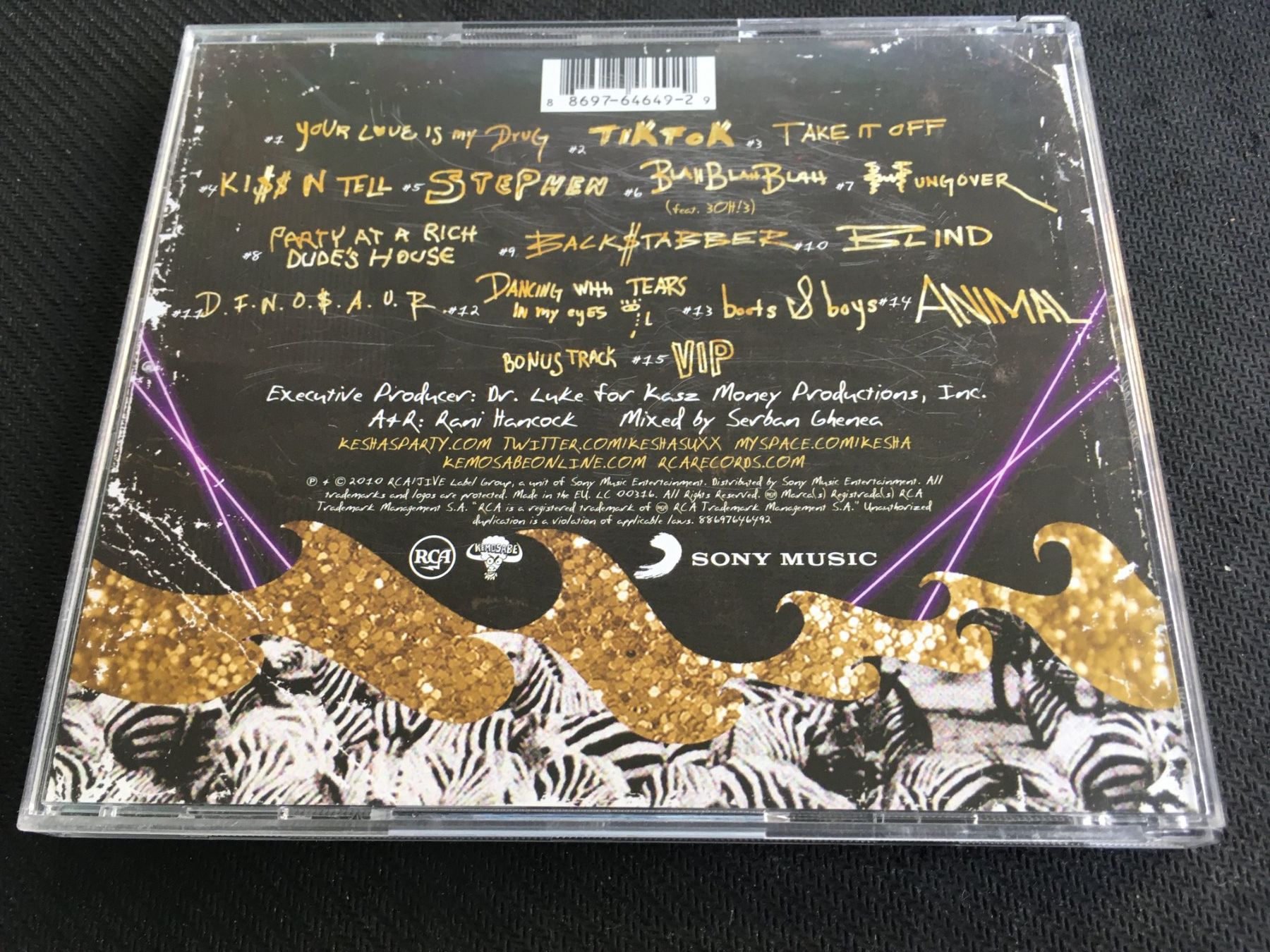 CD: Kesha - Animal -CD- – Usato da St.Gallen venduto da MedienJoe 2