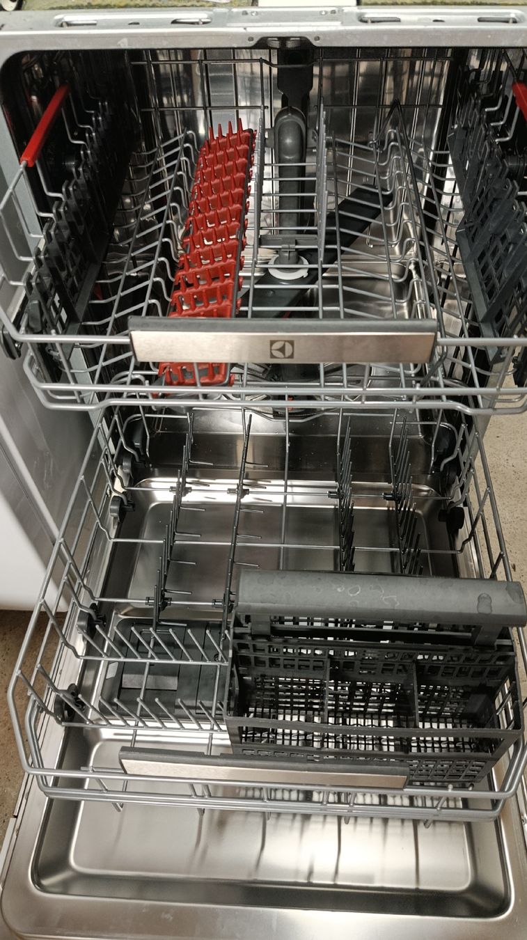 Electrolux Lavastoviglie: Electrolux Geschirrspüler GA55LIWE – Usato da Ottikon venduto da SutterR 1