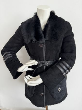 Schwarzer Lammfellmantel Gr. S