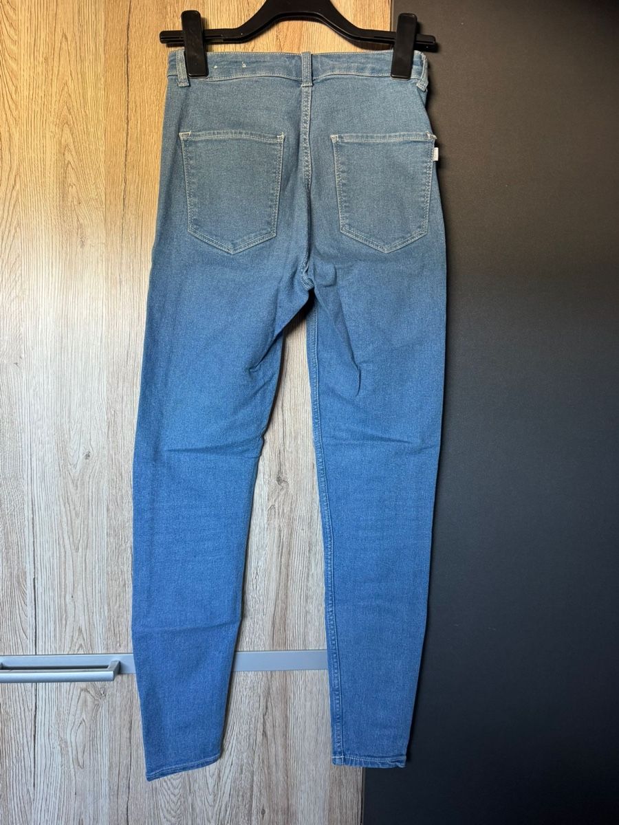 Bershka Jeans: High Waist Jegging – Nuovo (secondo la descrizione) da Oftringen venduto da mar_7f8c 2