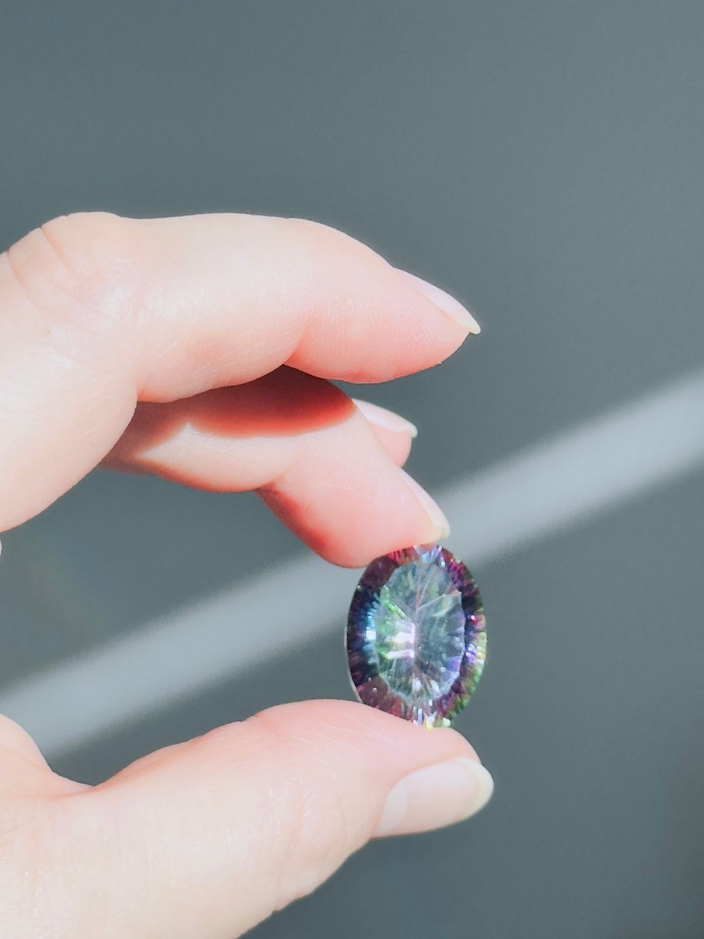 Pietre preziose: 28.00 Ct Multi-Color Rainbow Certified – Nuovo e nell'imballaggio originale da Genève venduto da AWWA 7