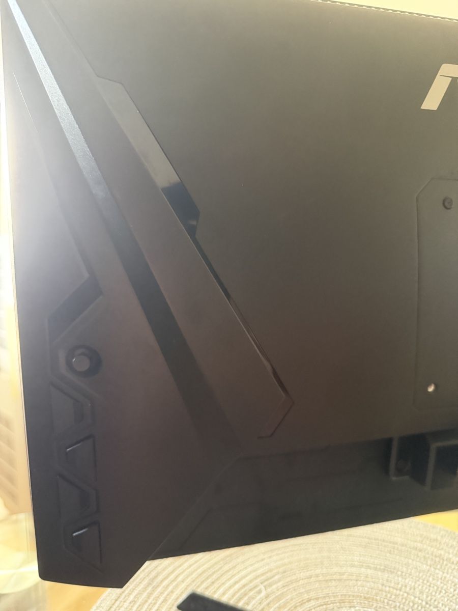 Asus Monitor: Monitor Asus TUF Gaming VG249Q1A – Nuovo (secondo la descrizione) da Zürich venduto da tru_2kn5 3