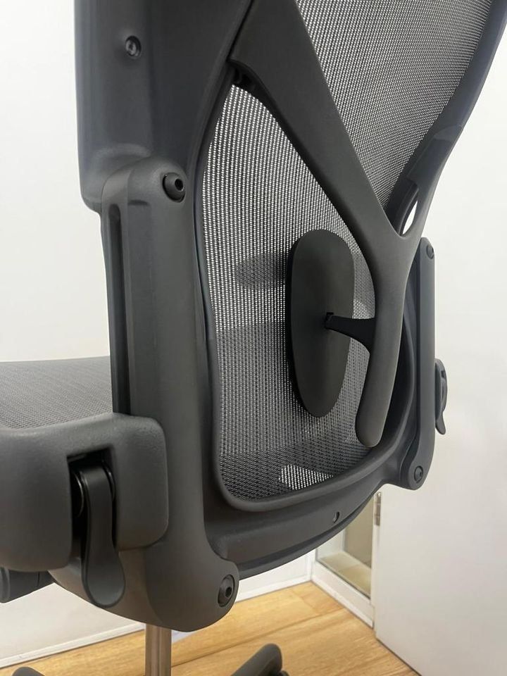 Herman Miller Sedie: Herman Miller Aeron Remastered Neu – Usato da Purmerend venduto da Offeco 3