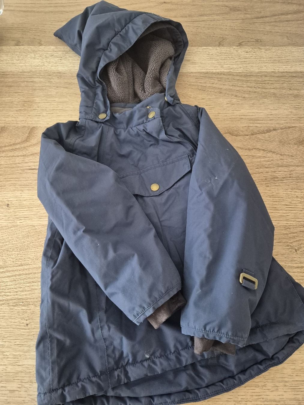 Vestes & Manteaux: Winterjacke Mini A Ture - Gr. 104 – D'occasion à Zürich par Emlet