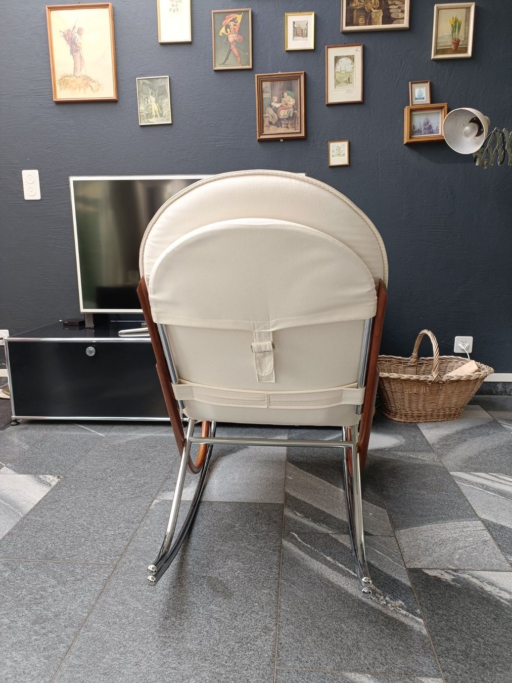 Strässle Poltrone: Strässle Nonna Schaukelstuhl + Hocker – Usato da Schmitten FR venduto da oldtimer82 4